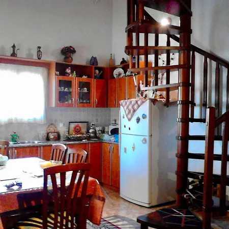 Corfiot Maisonette Perivólion